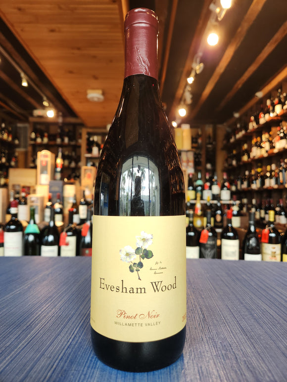 EVESHAM WOOD WILLAMETTE VALLEY PINOT NOIR 2022 --> 2023
