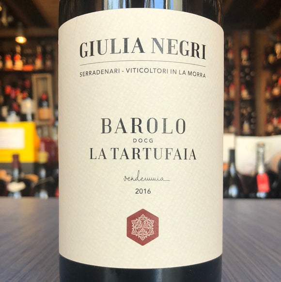 GIULIA NEGRI BAROLO LA TARTUFAIA 2016